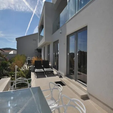 Design 3&4 Mali Lošinj